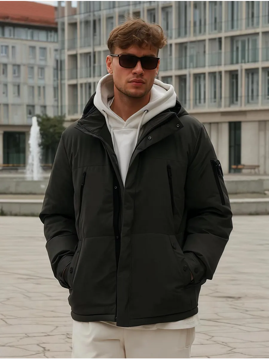 Куртка демисезонная короткая